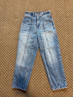Abercrombie & Fitch Light Wash Blue Straight-Leg Jeans